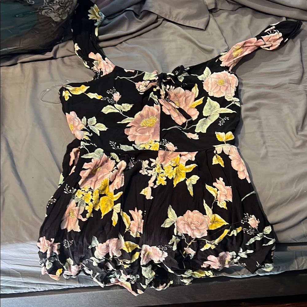 Floral Black and Pink Women's Top